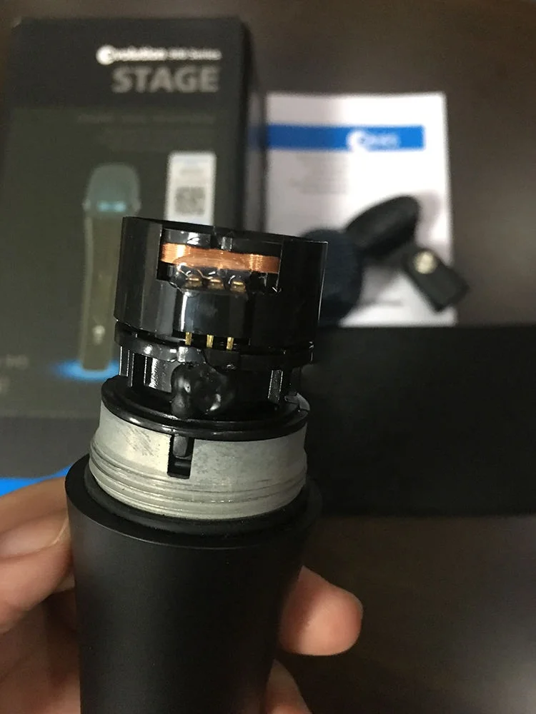 E945 Noiseless High-Quality Wired MIC Handheld Dynamic Microphone  For Church KTV Speech Singing