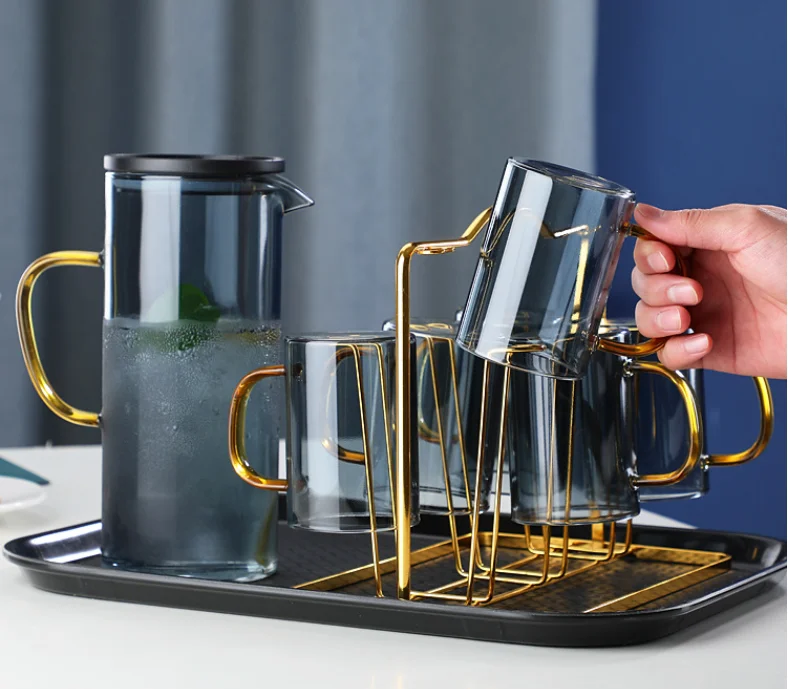 wholesale 1500ml Iced Tea Lemonade Beverage Colored Borosilicate Glass Pitcher Drinking Water Jug Set with Lids mug Handle