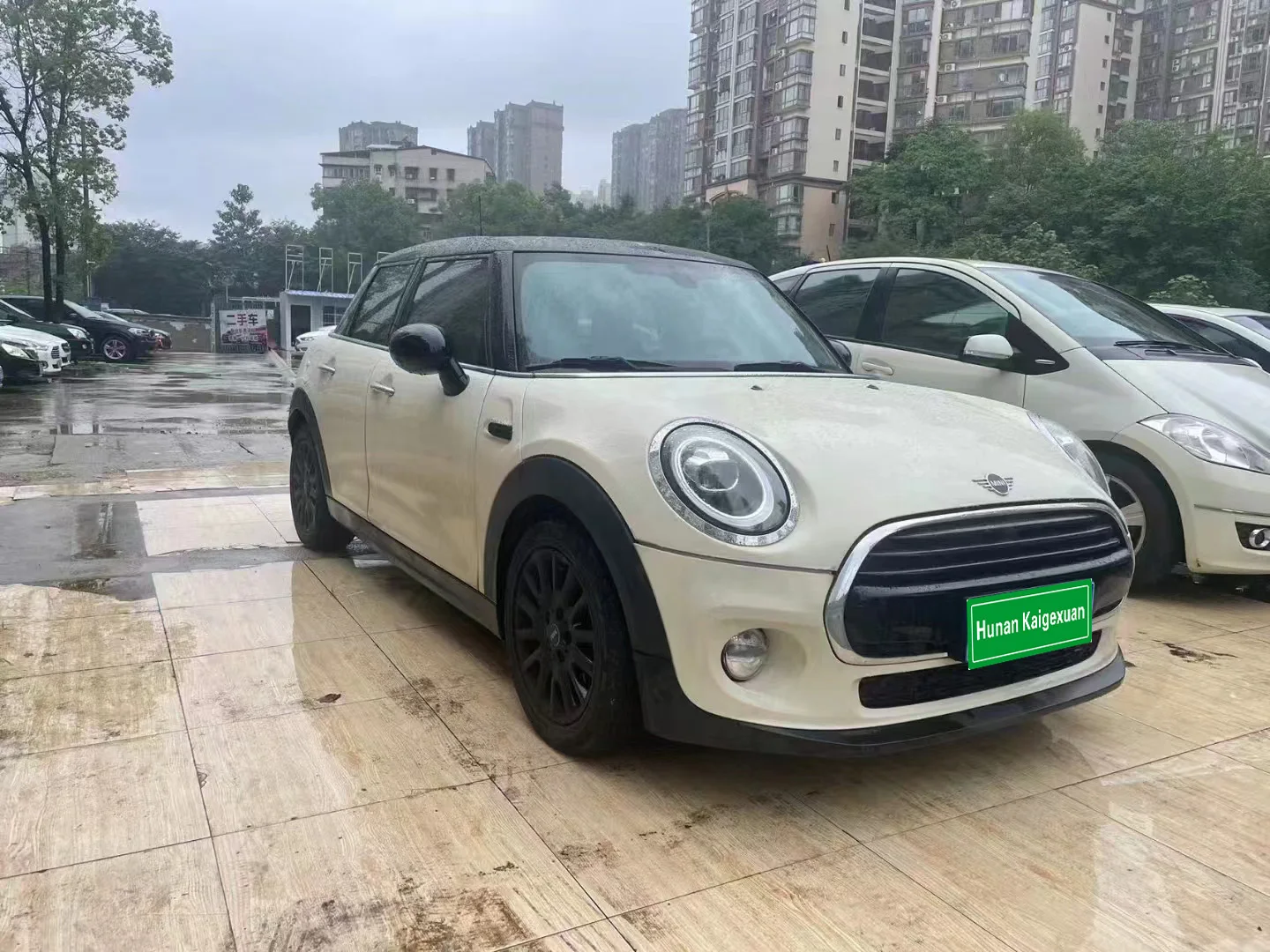 Mini 1.5t Cooper 3 Doors 4 Seats Second-hand Cars Used Car for Sale 2019 LED Electric Leather Turbo Multi-function Automatic SUV