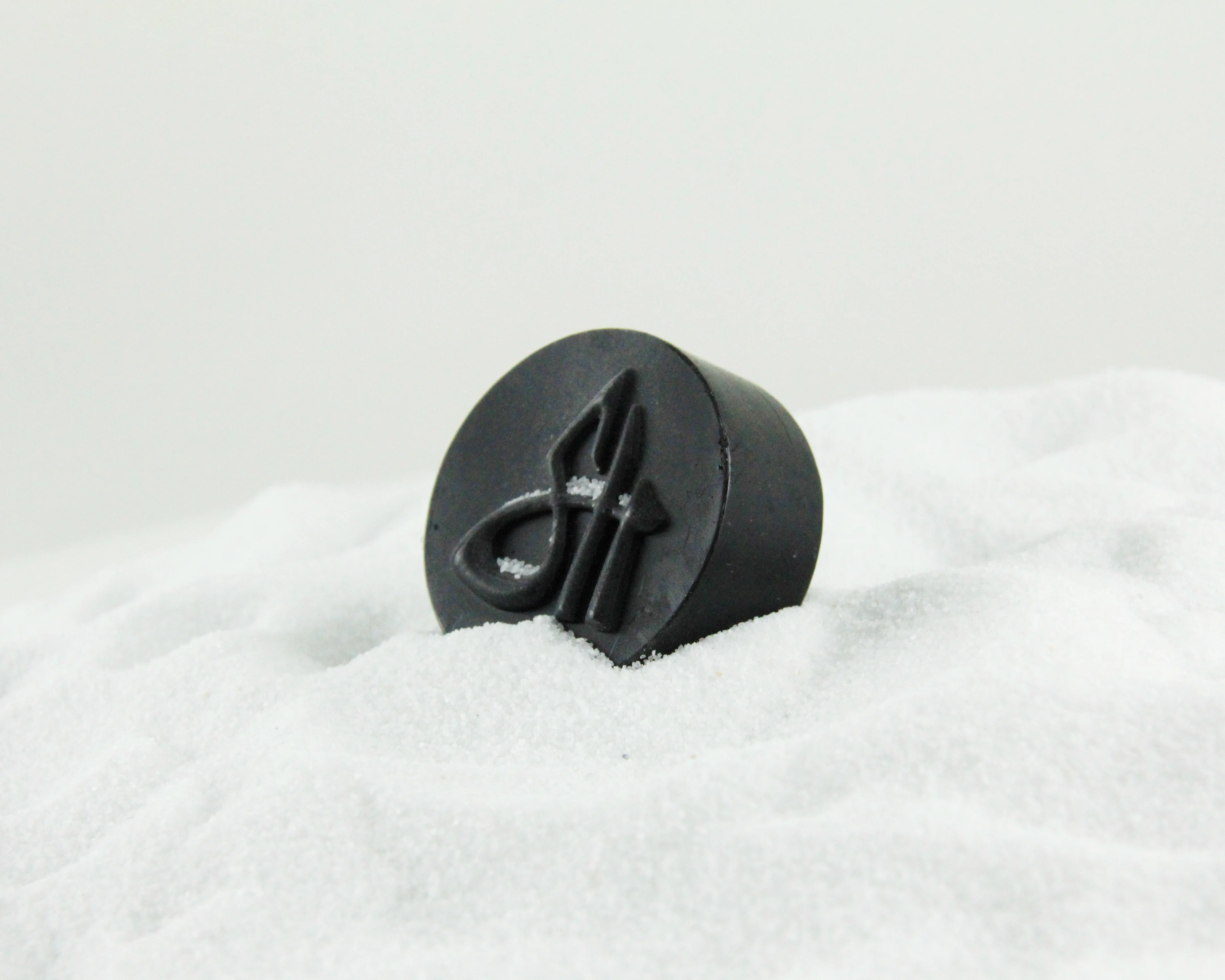 Custom Round Wax skateboard  all kinds of shaped custom skate tool