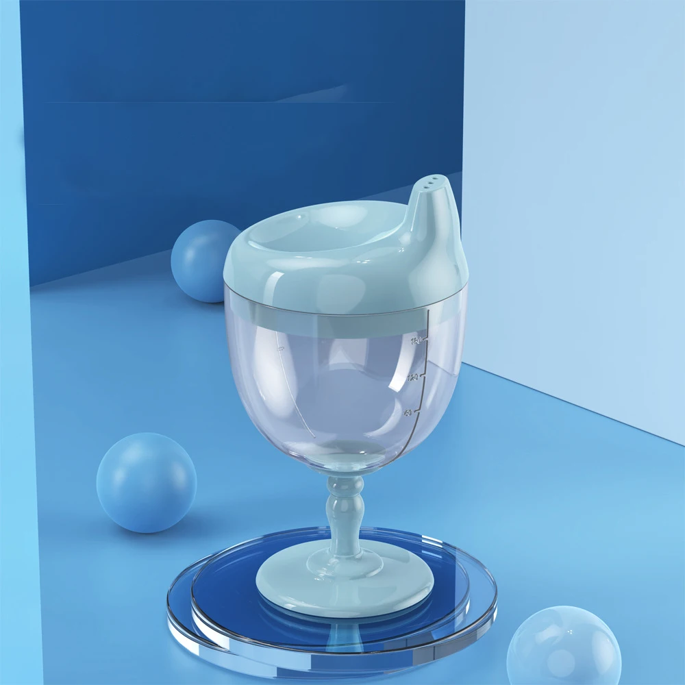 Милые детские пластиковые высокие чашки дети любят пить молочные хорошего