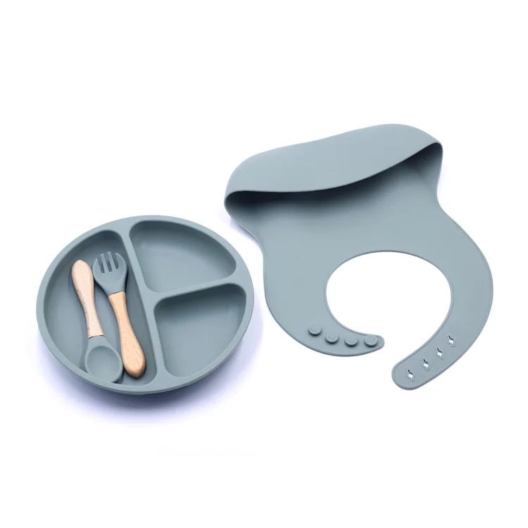  Wholesale Baby Feeding Set Soft Plate BPA Free Silicone Bib With Spoon And