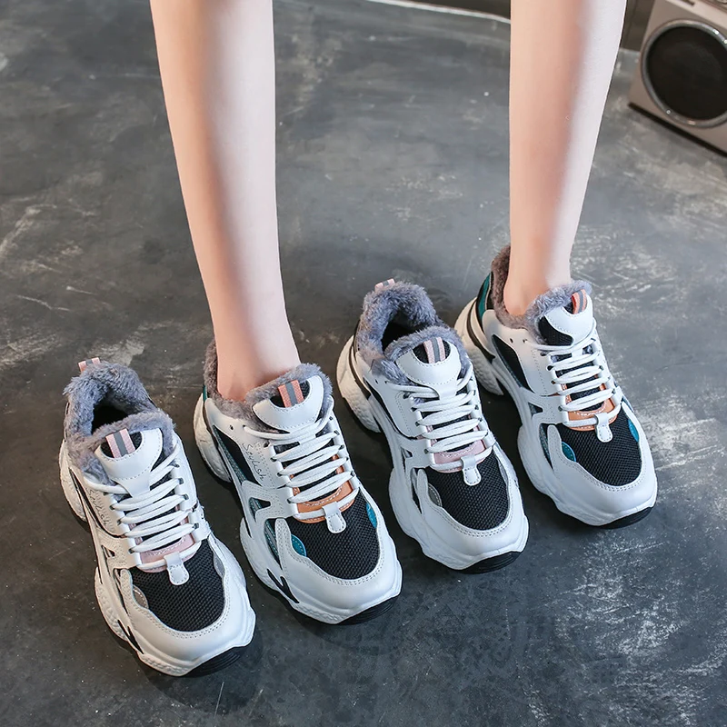 Wholesale cheap wearable hot sale cozy 2021 new fashion women breathable sports shoes woman