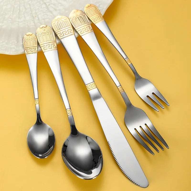 Stainless Steel Vintage Gold Plated Cutlery Set Western Dinner Knife Fork Spoon for Hotels Stocked Steak Knife Fork Dinnerware