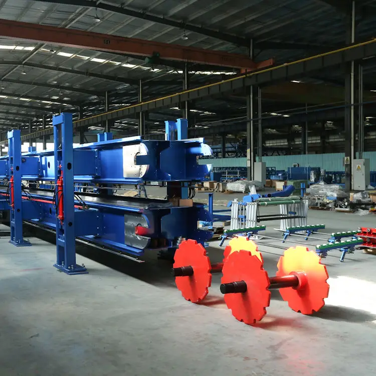 Manufacturing puf panel sandwich panel making machinery for panelized cold rooms