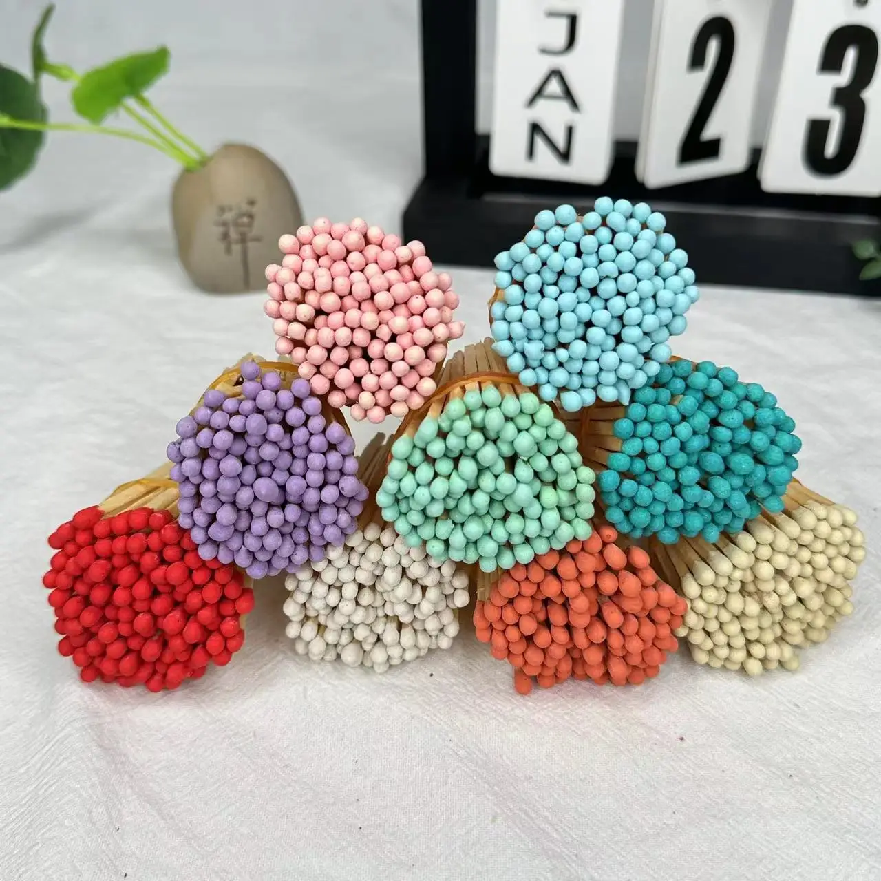 colored safety cigars cigarettes matches Customized color and length of bulk matches Household promotions hotel matches