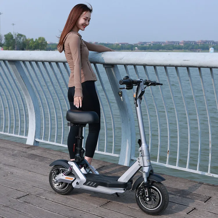 New fashion 800W long range self-balancing electric scooters skateboard adult electric scooter