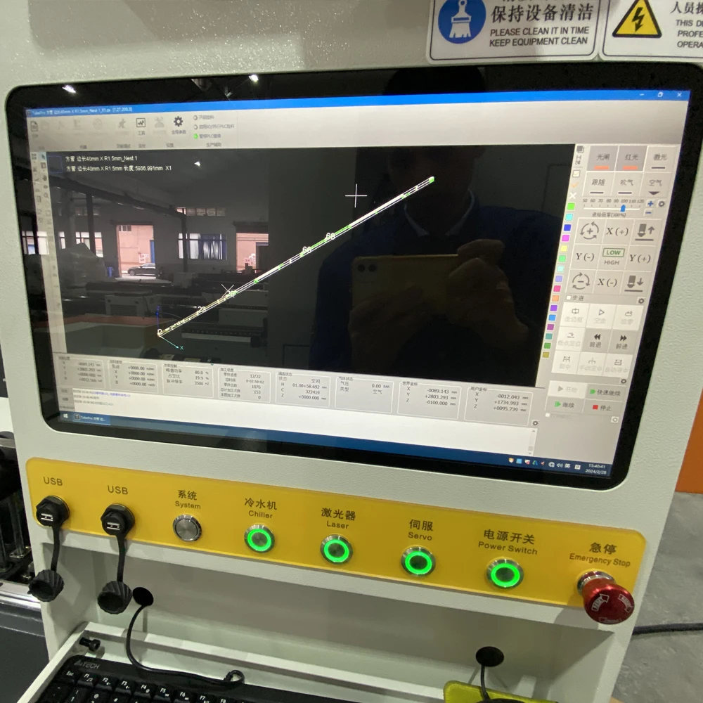 Tube Laser Cutting Machine Flat Push Double  s Semi-Automatic Universal Laser Cutter Fiber Laser Cutting Tube Machine