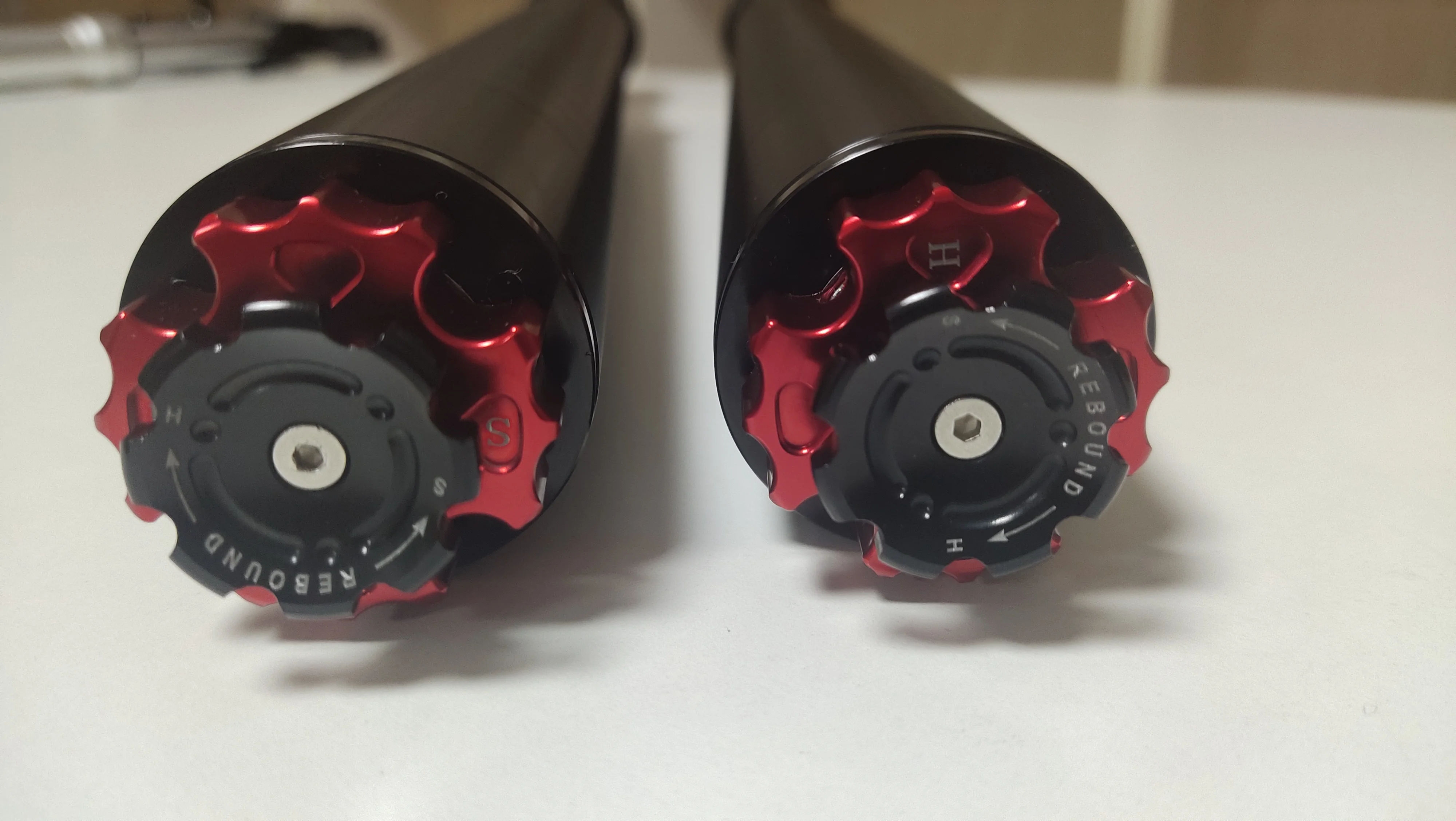 upside down front shock absorber suitable for escooter damping adjustment