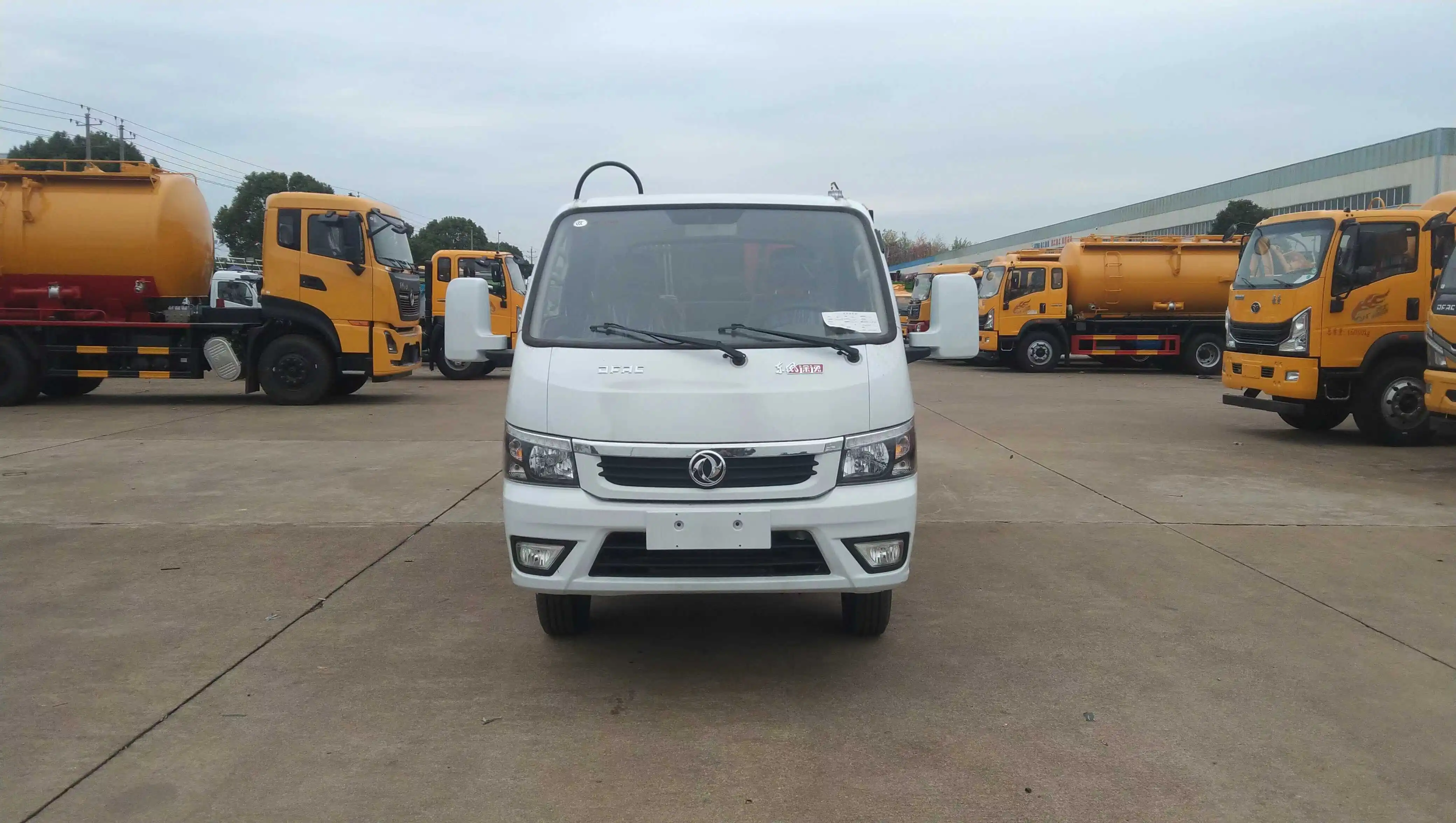 Китайский поставщик новая мода Dongfeng 6*4 Мусоровоз 20000л съемный отсек мусоровоз