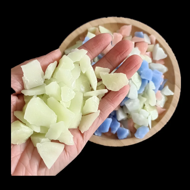 Luminous stone hot selling crystal handicrafts can be illuminated at night rough stone ornaments