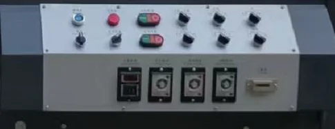 Высокоскоростная машина для производства одноразовых пластиковых пластин и