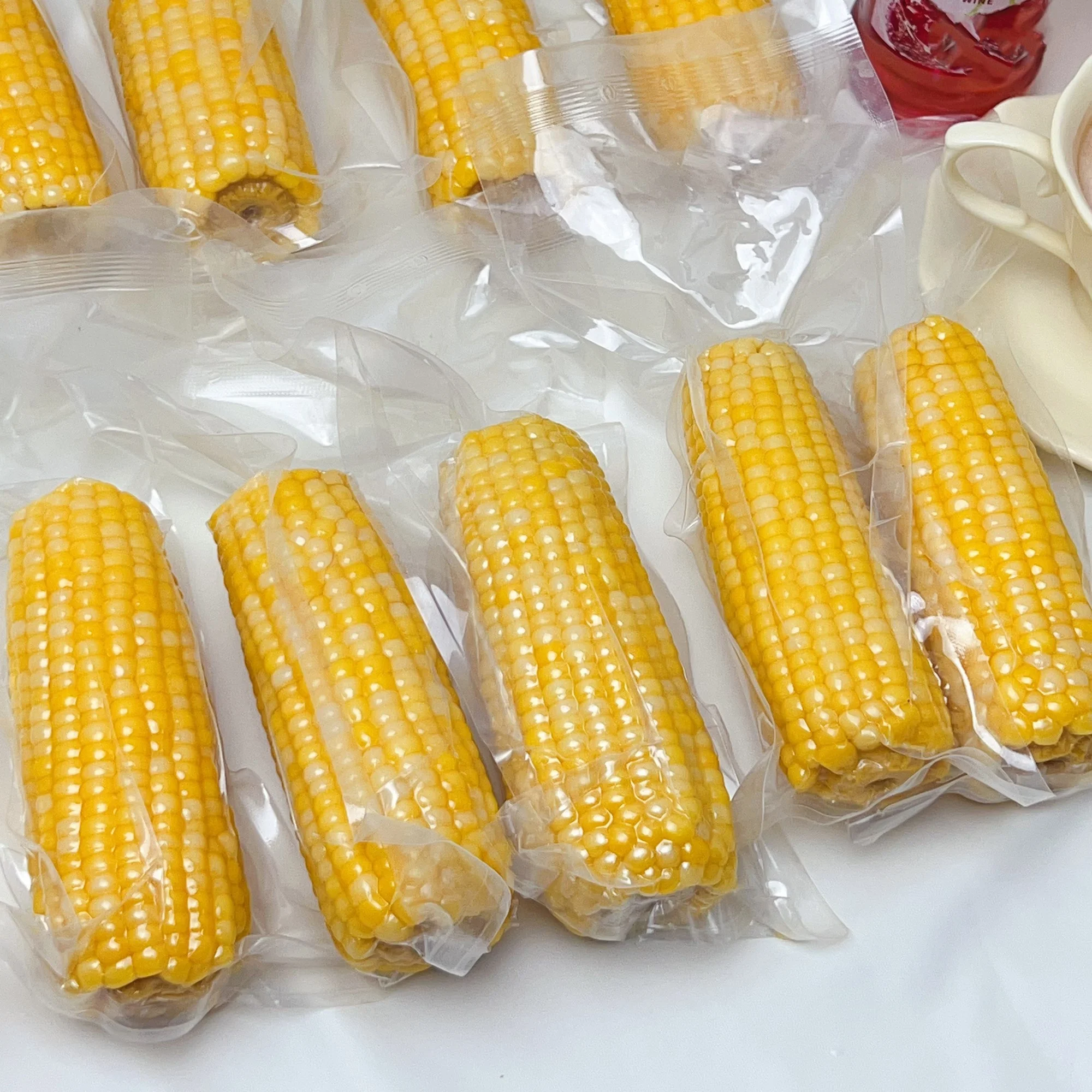 Customizable PE & BOPP Corn Vacuum Plastic Packing Bags Moisture-Proof Food Packaging with Custom Logo for fruit & Sweet Corn