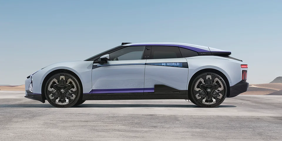 Hot Selling China Pure Electric Sedan HiPhi Z 2023 4WD 705km 494kW New Vehicle New Energy Vehicle Electric Car