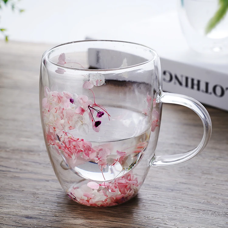 New Design handmade high borosilicate creative dry flower double wall glass mug cup