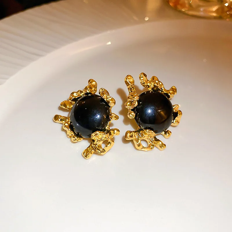 Silver Needle Medieval Relief Bead Earring Set with Gold Plating Classic Chains for Wedding Party Anniversary Engagement Gift