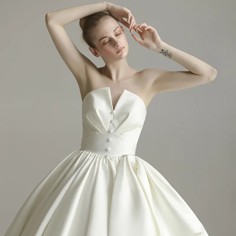 2022 New Luxury Wedding Dress, Bridal Gown Elegant Trailing Modest Wedding Dress/