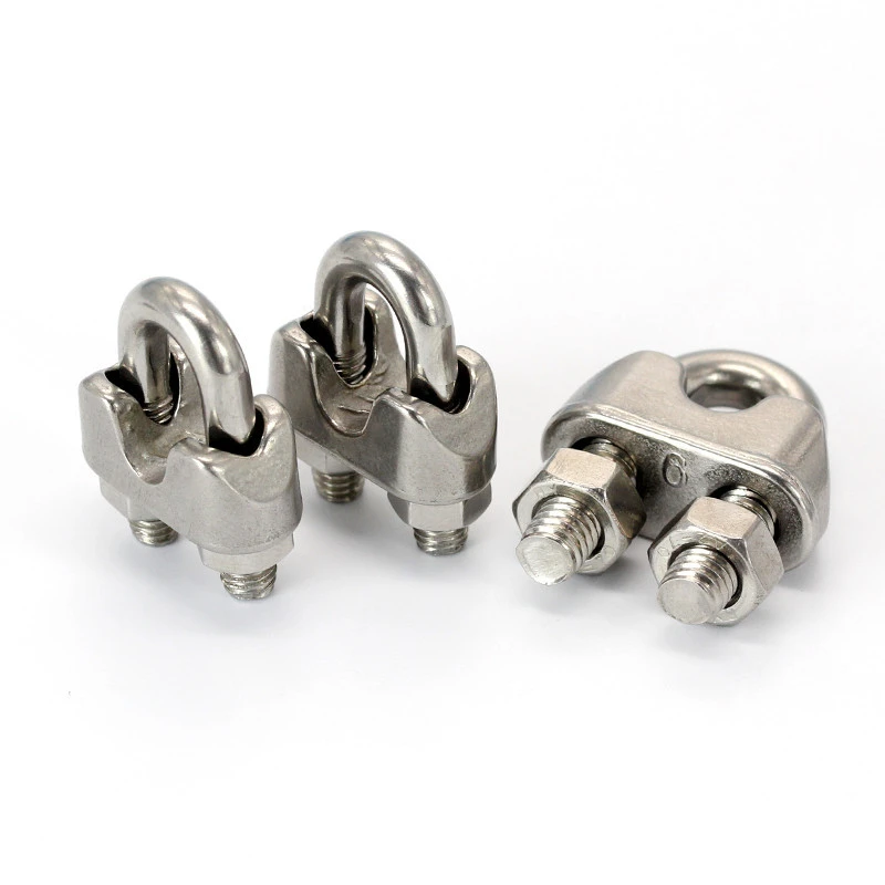 Supply rope light clips