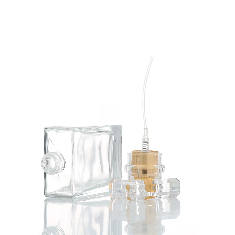 MUB hot selling Factory Price 30ml screw type transparent empty glass perfume bottle with fine mist T cap