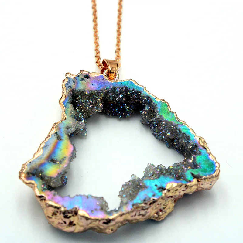 Natural Crystal Cave Pendant Agate Raw Stone Electroplated Gilt Necklace Natural Crystal Hole Agate Stone Charm For DIY Jewelry