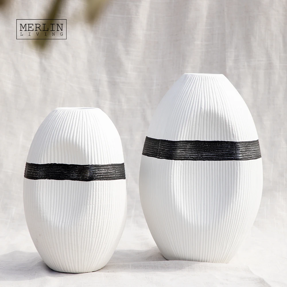Merlin Living High quality handmade modern ceramic vase home decor hotel nordic texture design White table top Oval flower vases