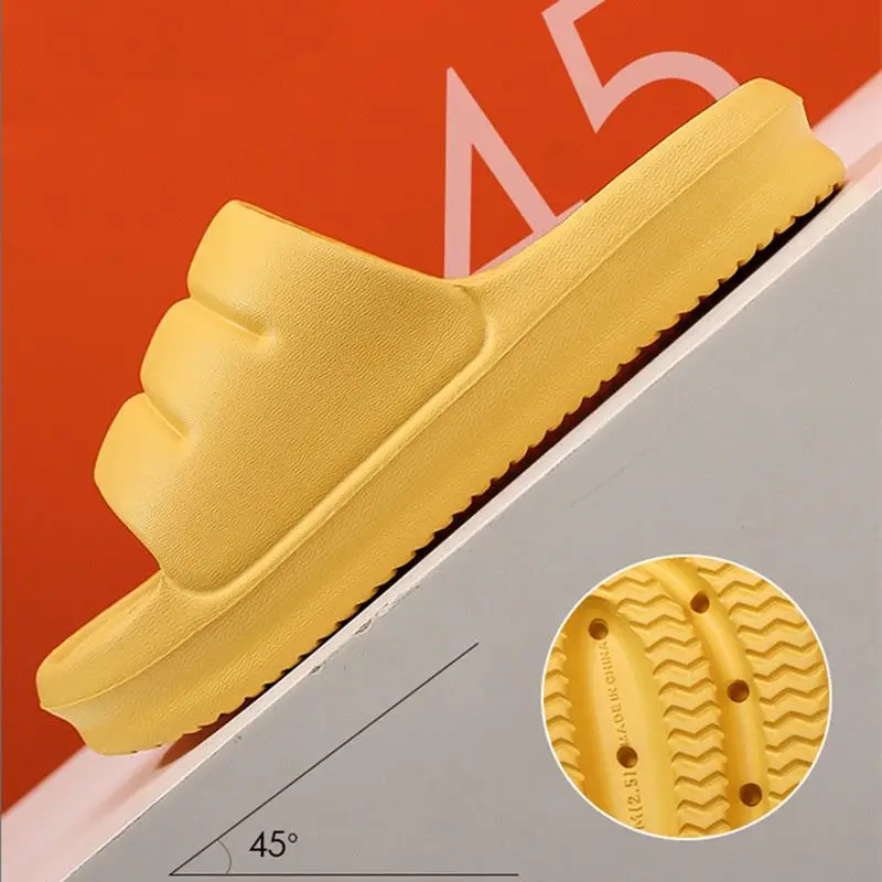 Fashion Women Slippers Wholesale Women  EVA Injection Sandals Bath Beach And Indoor Slides On Slippers