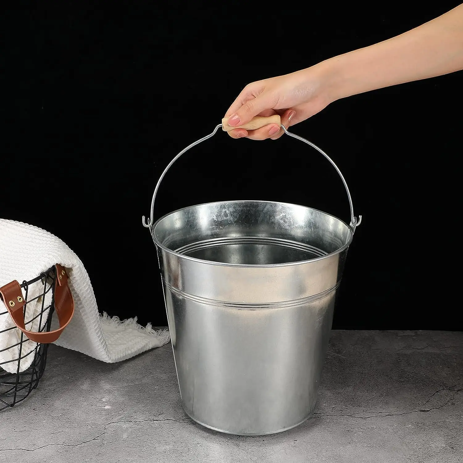 Cash Commodity Large Galvanized Metal Bucket with Handle 25.4cm Heavy Duty Stainless Steel Round for Party Wedding