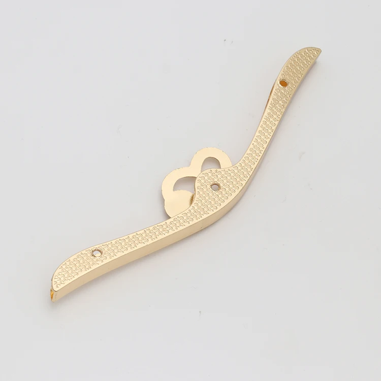 High quality metal bag corner hardware metal handle for ladies bag