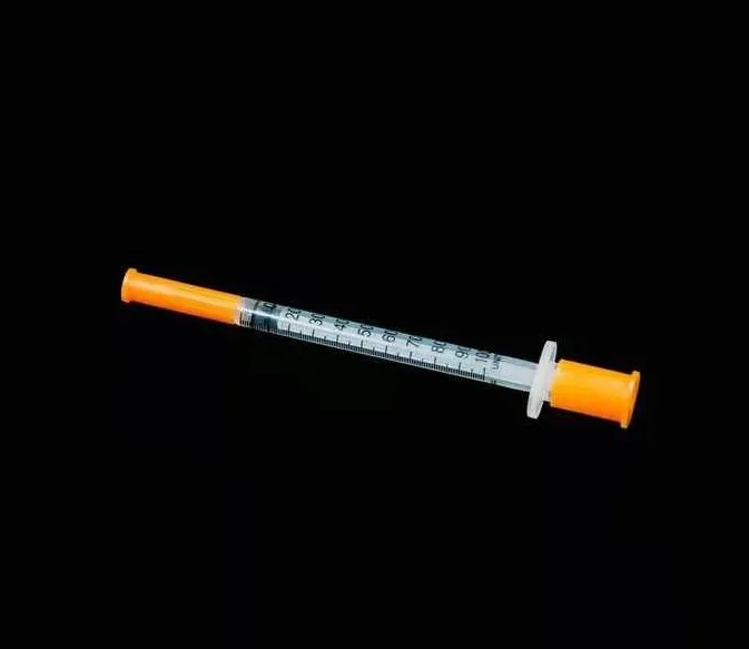 professional wholesale inexpensive fashion hospital use disposable syringe with designed logo