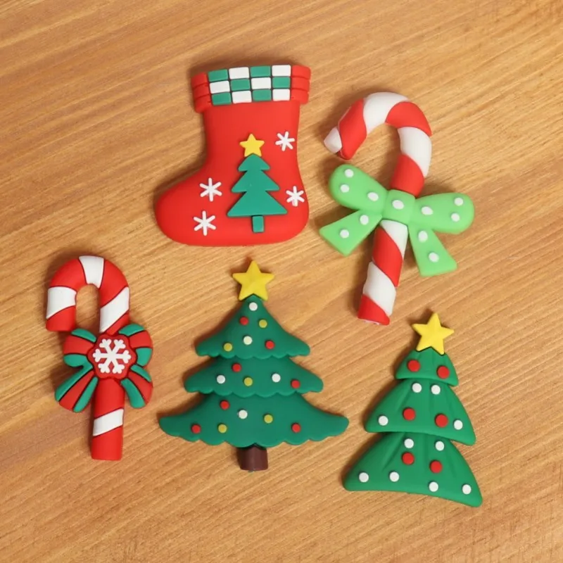 Christmas party decoration hot sale baking festival pvc dessert cupcake ornament toy 3d green tree christmas cake topper