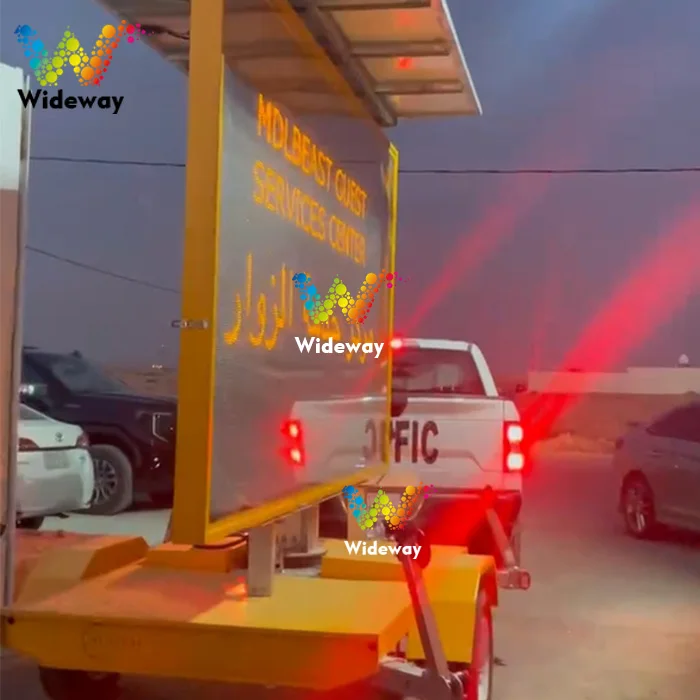 2023 New Solar Sign Variable Message Traffic Display Portable VMS Trailer Display
