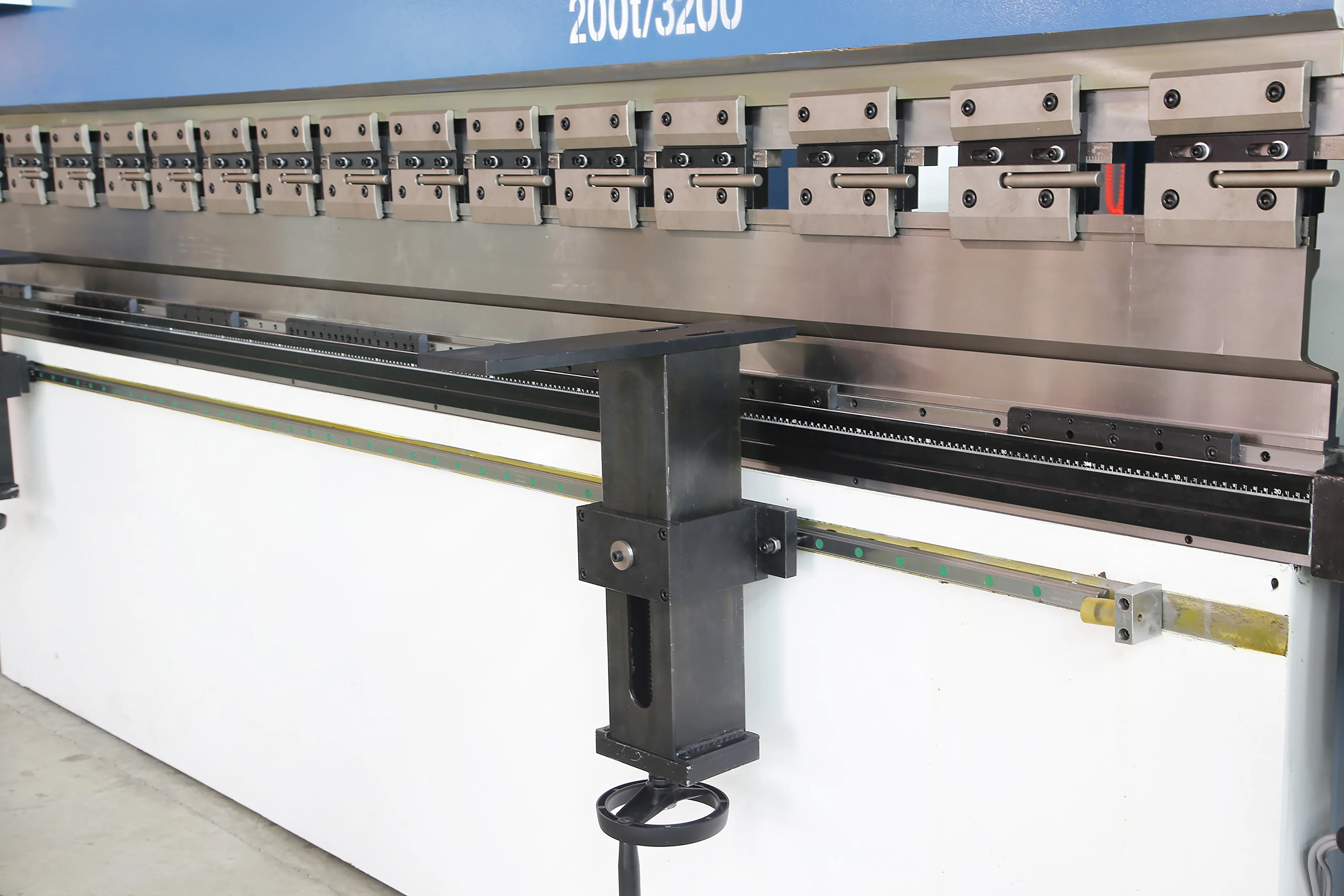  Листогибочный станок Anhui Yawei 3200 тонны мм для