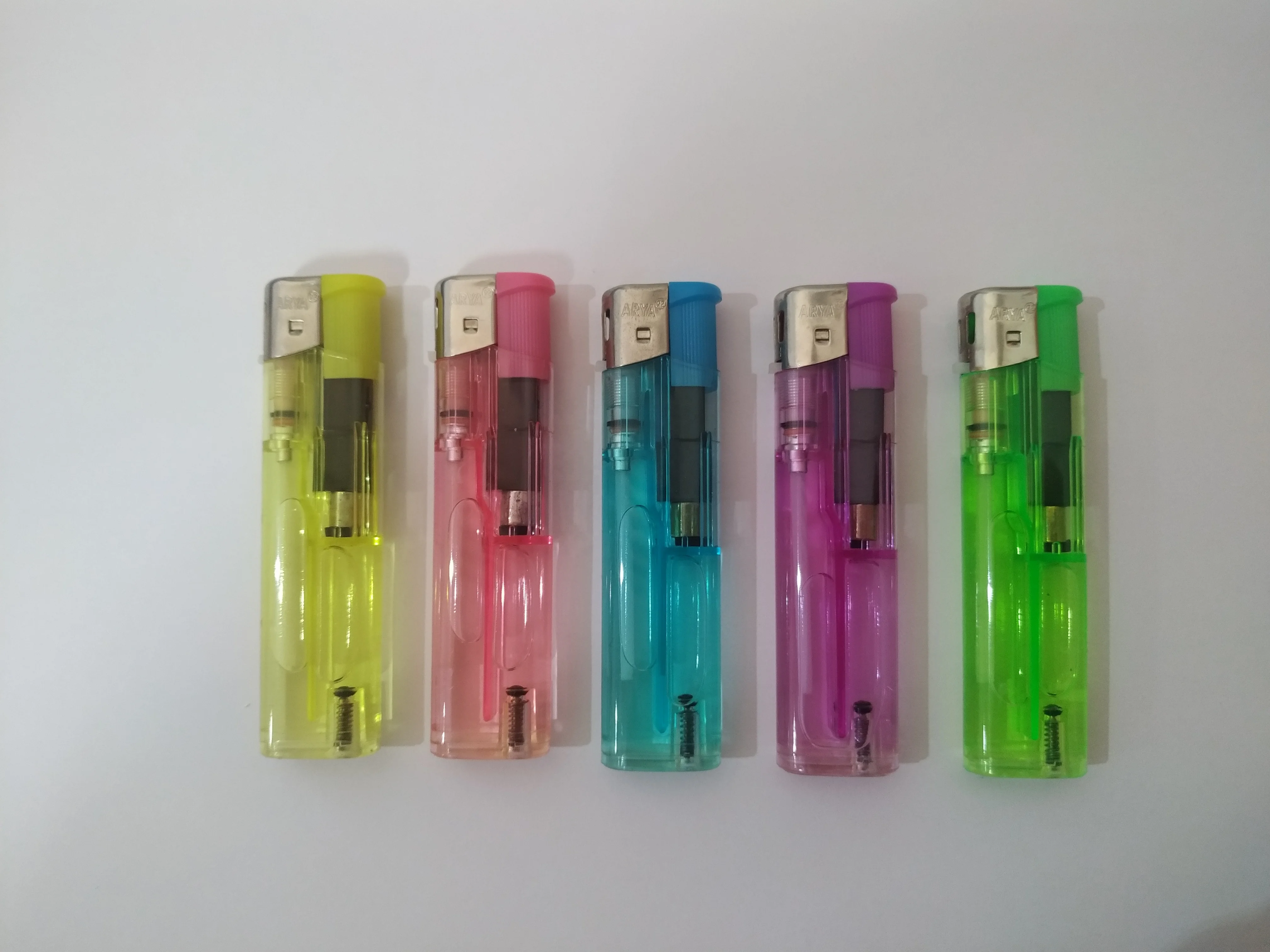 Factory  Direct  Wholesale  Refillable  Lighter  Cheap  Electronic  Lighter  With  Sticker