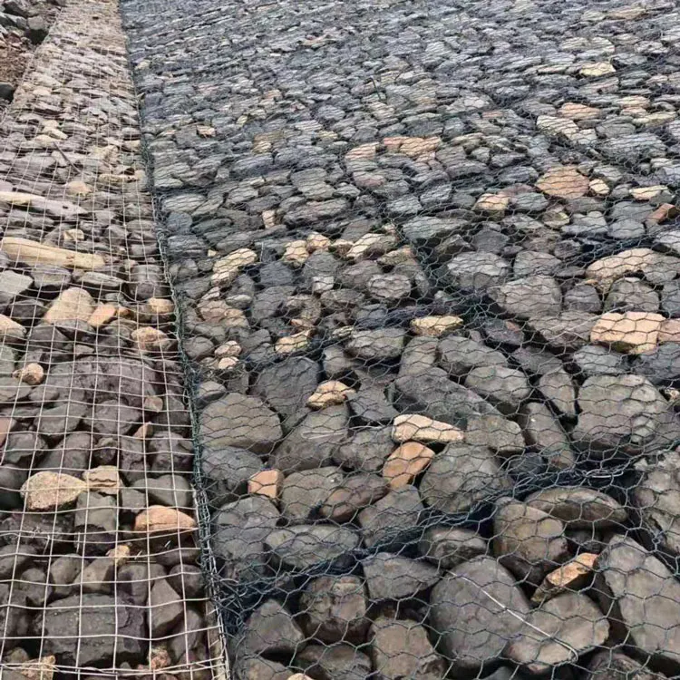 Woven  hexagonal  gabion wire mesh for gabion basket used for River bank protection in Myanmar