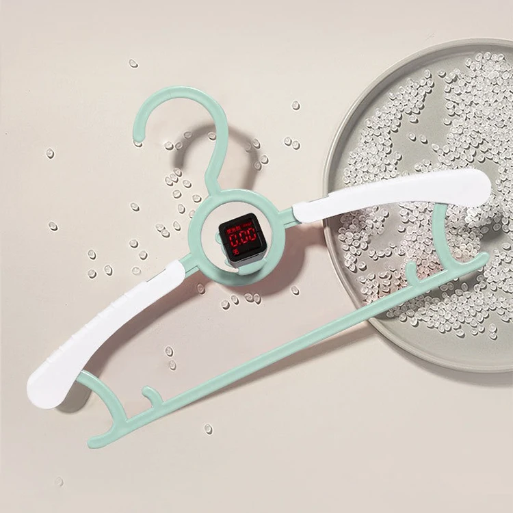 Fashion kids pp plastic nonslip clothes hangers non slip hangers