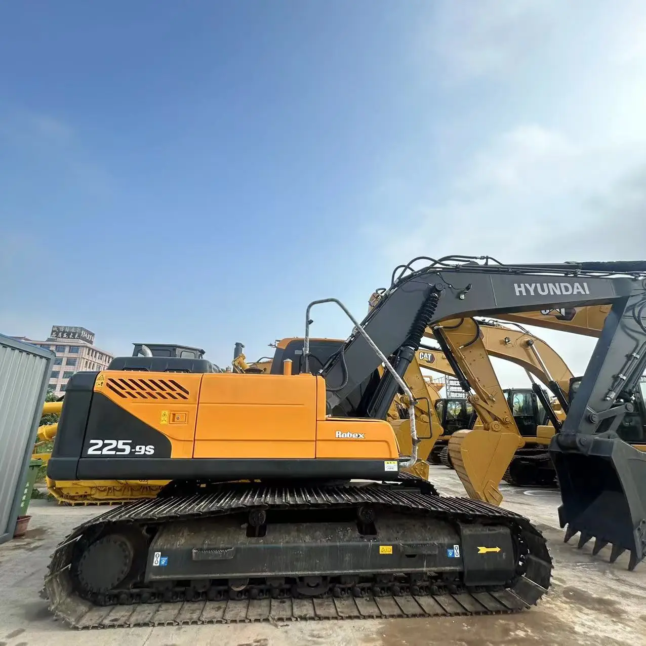Высококачественный гидравлический гусеничный экскаватор Hyundai 225-9S 225LC-9T 220/210/305 с лучшим рабочим состоянием в продаже