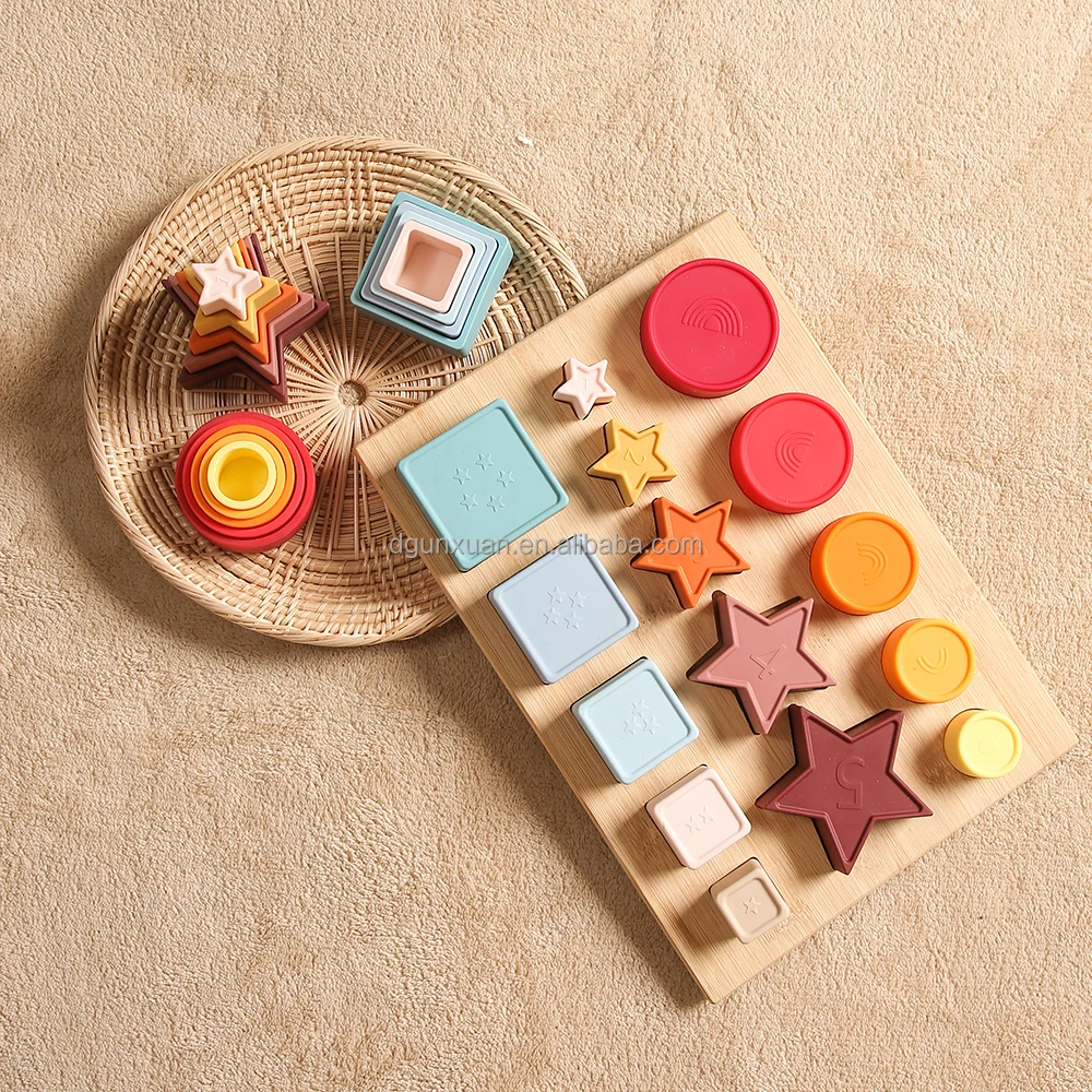 LoveBond Montessori Custom Wooden Moon Star Animal Balance Educational Stacking Toys Of Baby Montessori Wooden Toys