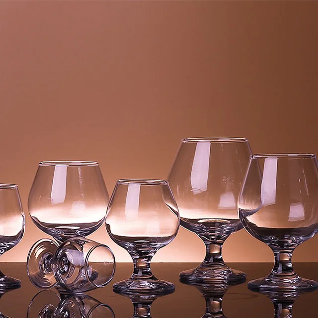 Wholesale Unique Cheap Handmade Clear Whiskey Cognac European Style Short Footed Thickened Family Container Brandy Glass