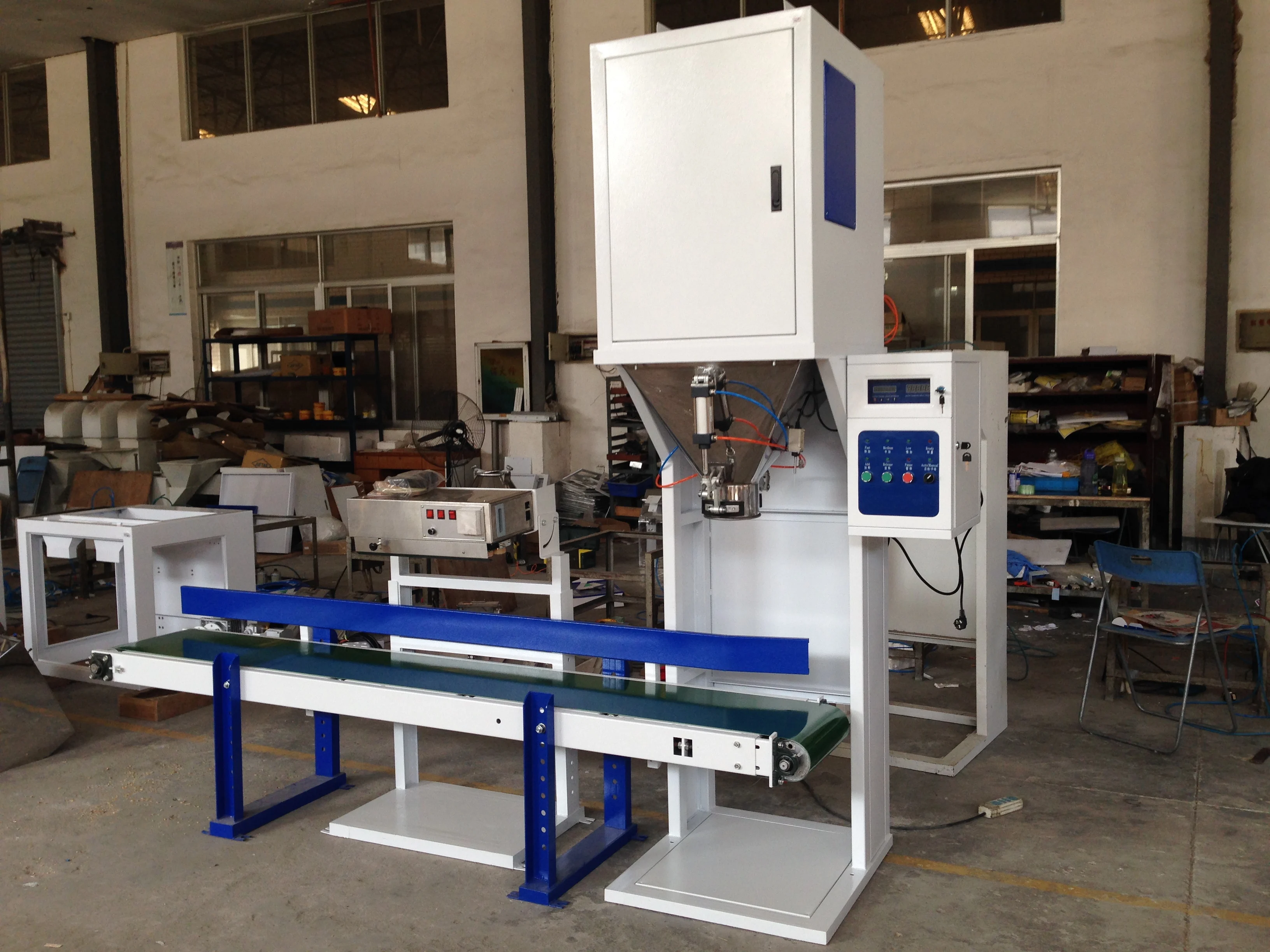 
Dog Food Packing Machine 