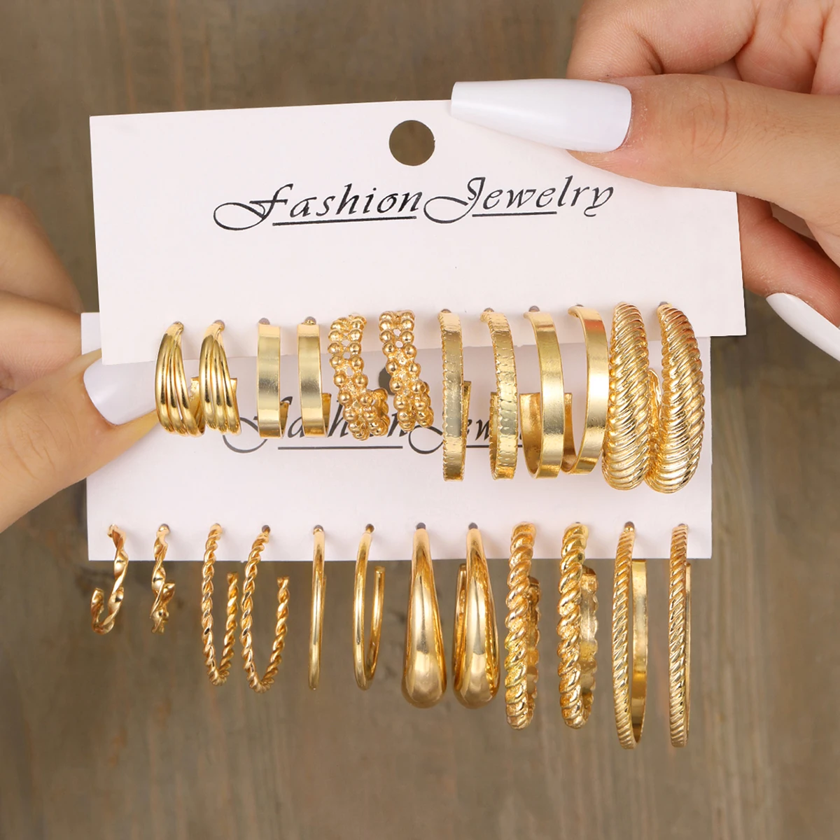 17km Wholesale Round Circle Hoop Earring Sets Fashion Hollow Twist Crystal Jewelry Earring Set For Women