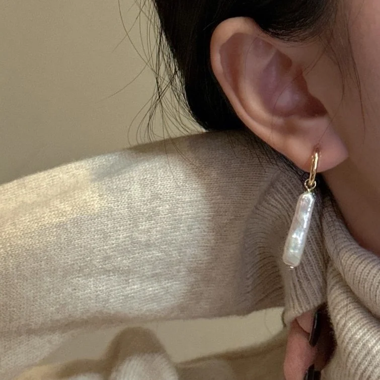 Wholesale 18K Gold Plated S925 Sterling Silver Baroque Fashion Jewelry Earrings