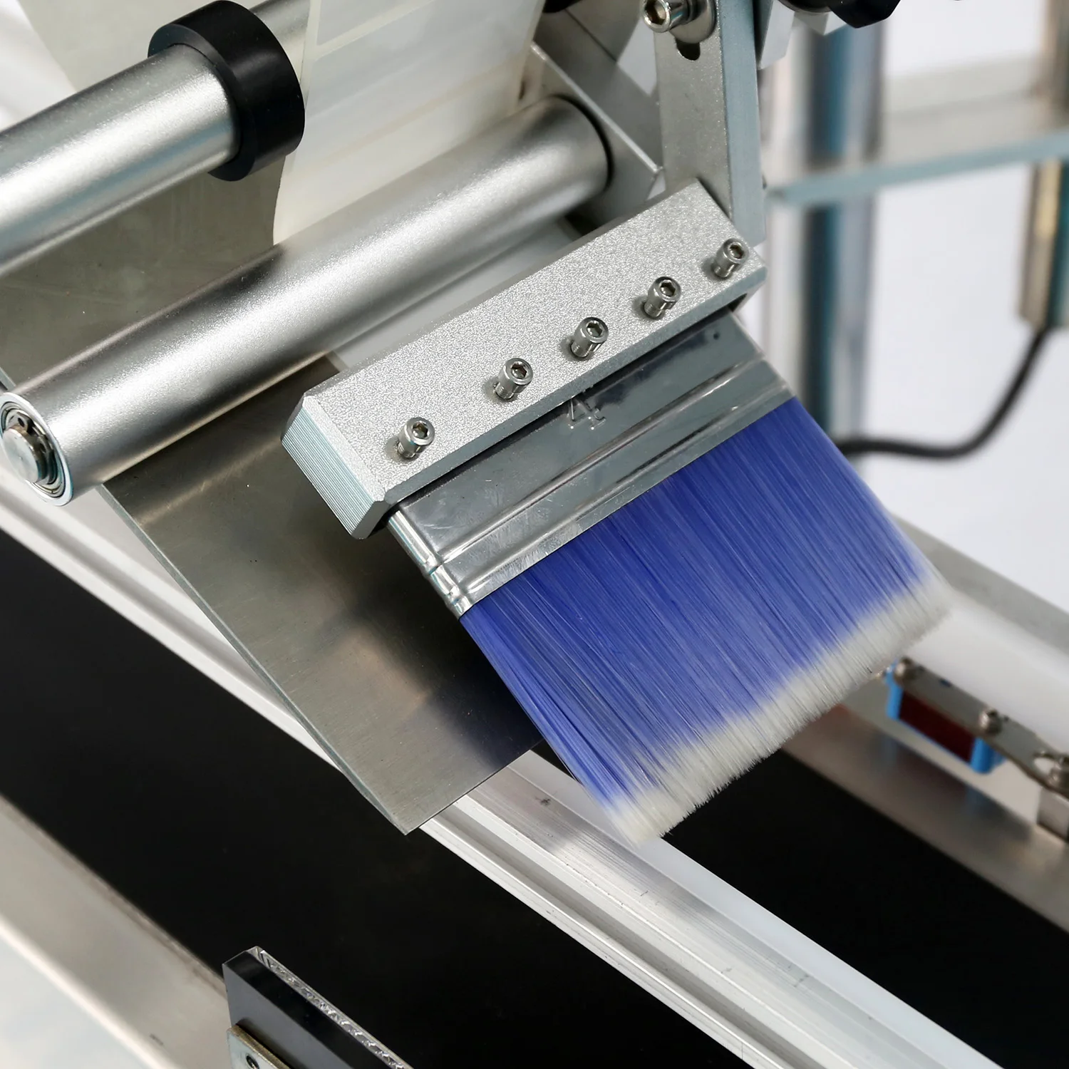 
Automatic bag box card book labeling machine label rewinder 