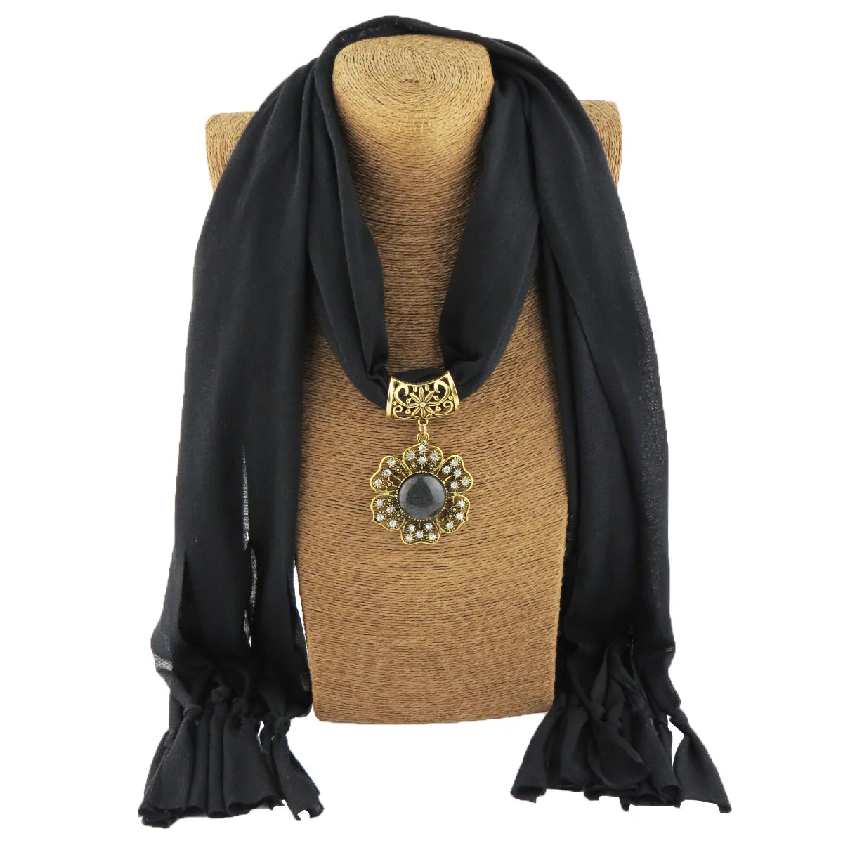 HZW-24120 Fashion national wind tassel art wholesale pendant jewelry women scarf with pendant