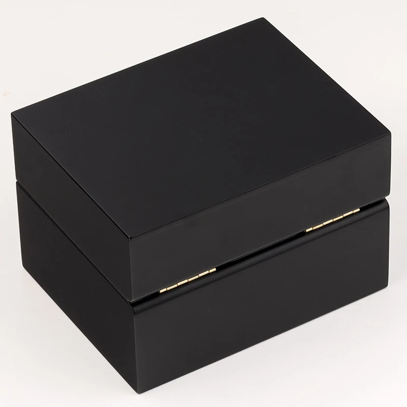 Wholesale cheap price  luxury black wood watches box ladys men gift watch packaging box case custom logo