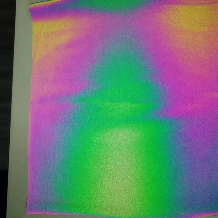 Wholesale Cheap Stretchable Rainbow Reflective Spandex Fabric for Fashion Clothing or Jacket