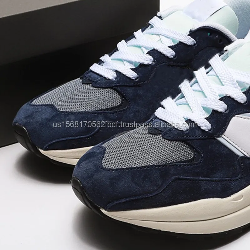 Wholesale custom shoes with logo Leather Retro Women Casual Shoes brand master quality shoes Nb 2002r Walking Running Sports