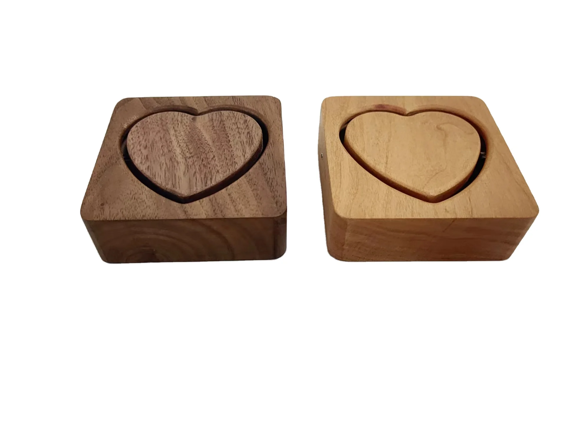 Custom Logo Heart Wood Ring Box Packaging Luxury Gift Ring Case Mini Boxing Ring Wedding Jewelry Display Storage Boxes