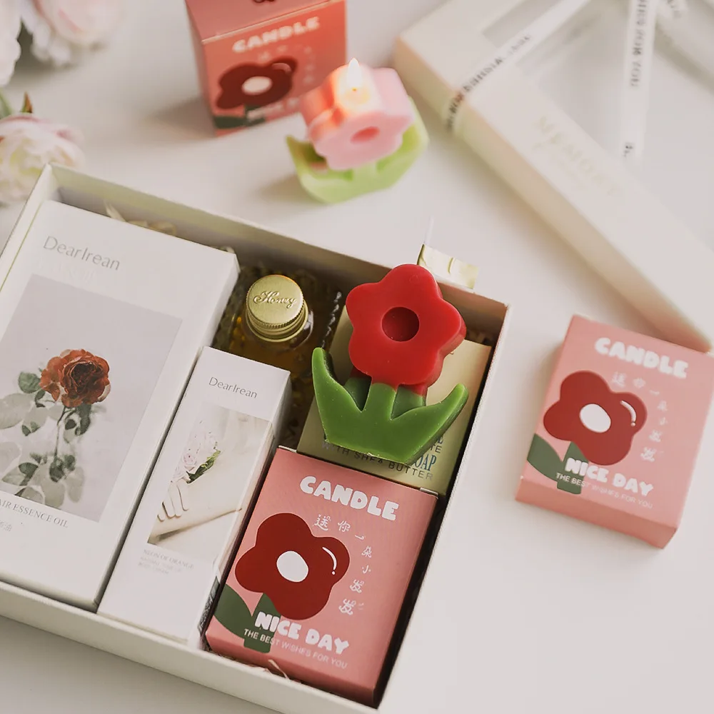 Little Flower Shape for Aromatherapy and Home Decoration Wholesale Gift Handmade Multi Scented Candle