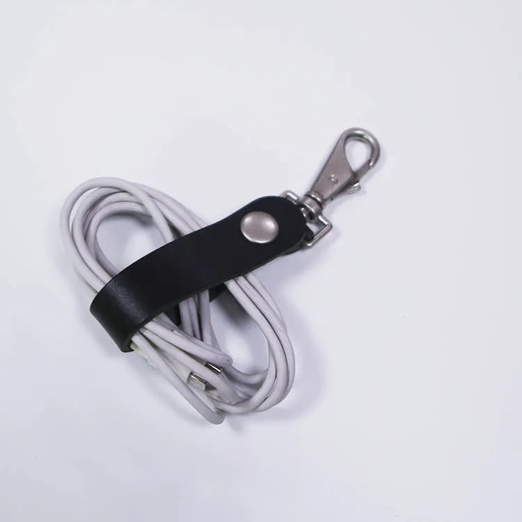 Custom High Quality Luxury Hot Sale Newest Metal Genuine Leather Fashion Key Fob Set
