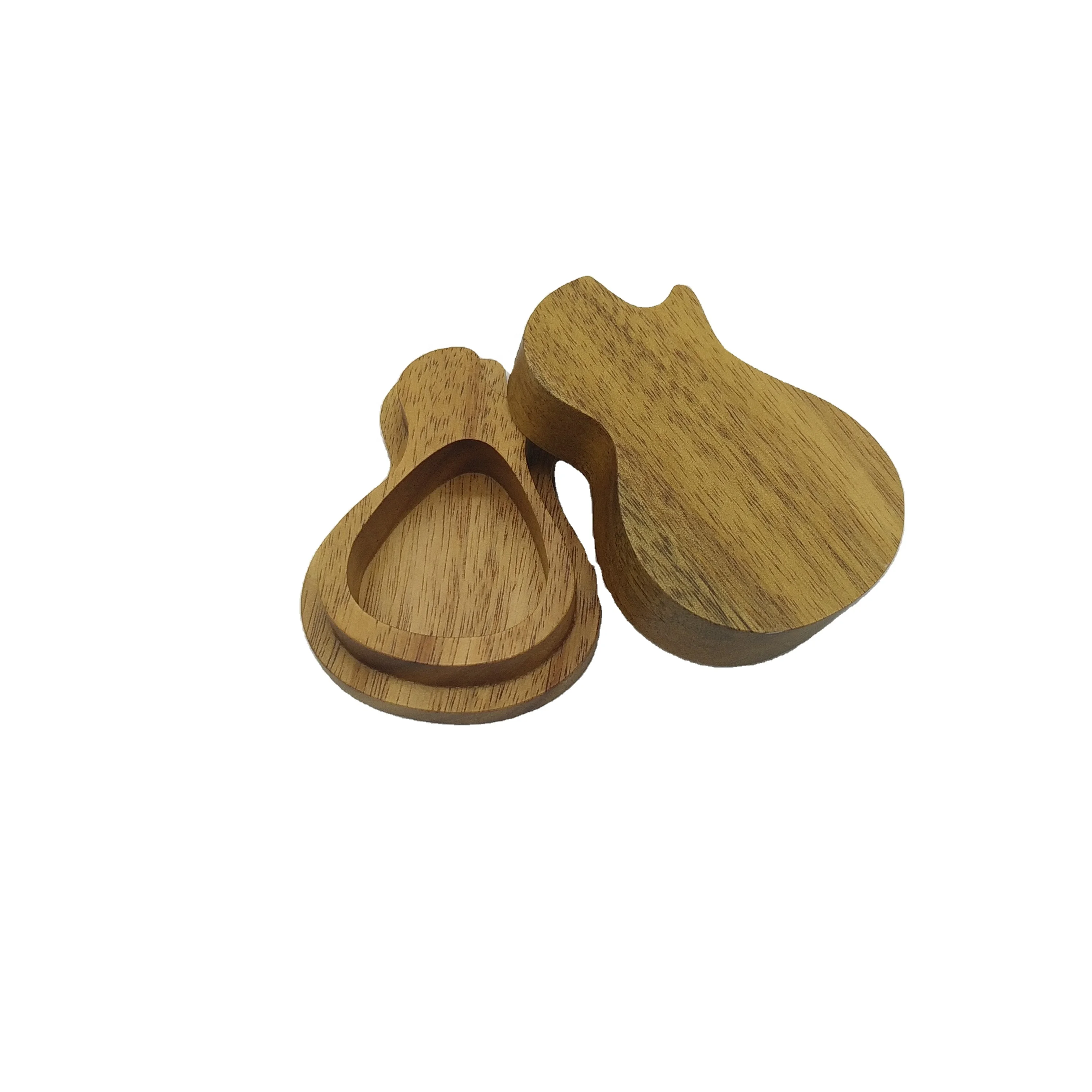 Factory direct sales can be customized logo   Acacia wooden Guitar pick box Solid wood production